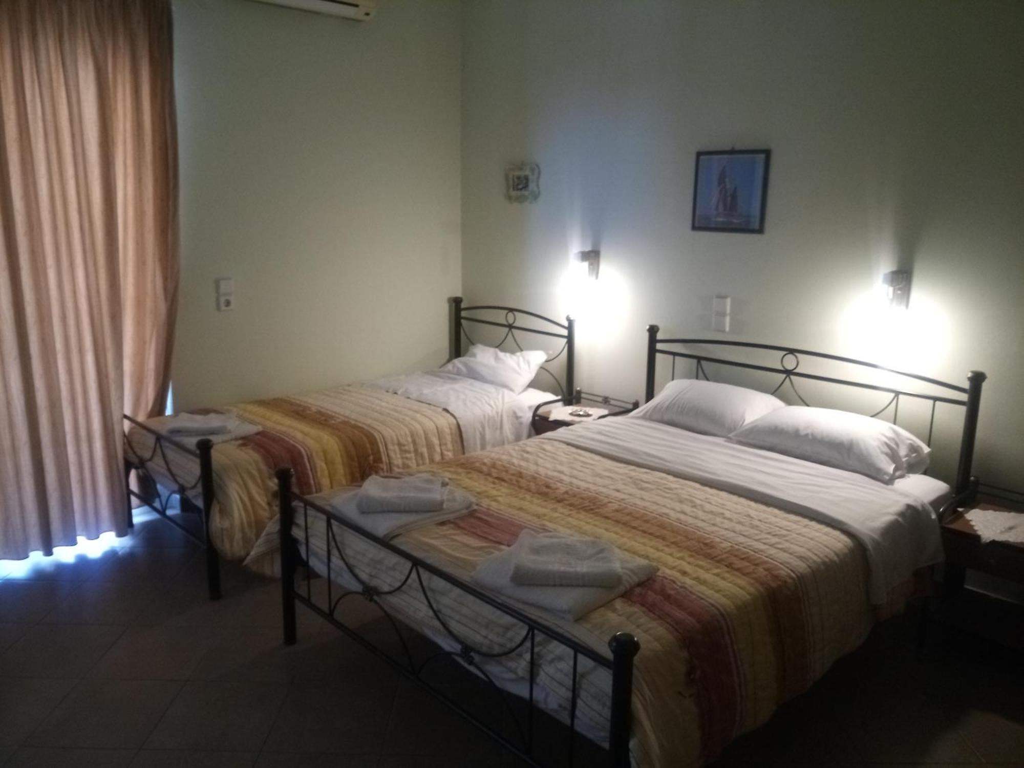 Evgenia Rooms Skála Quarto foto